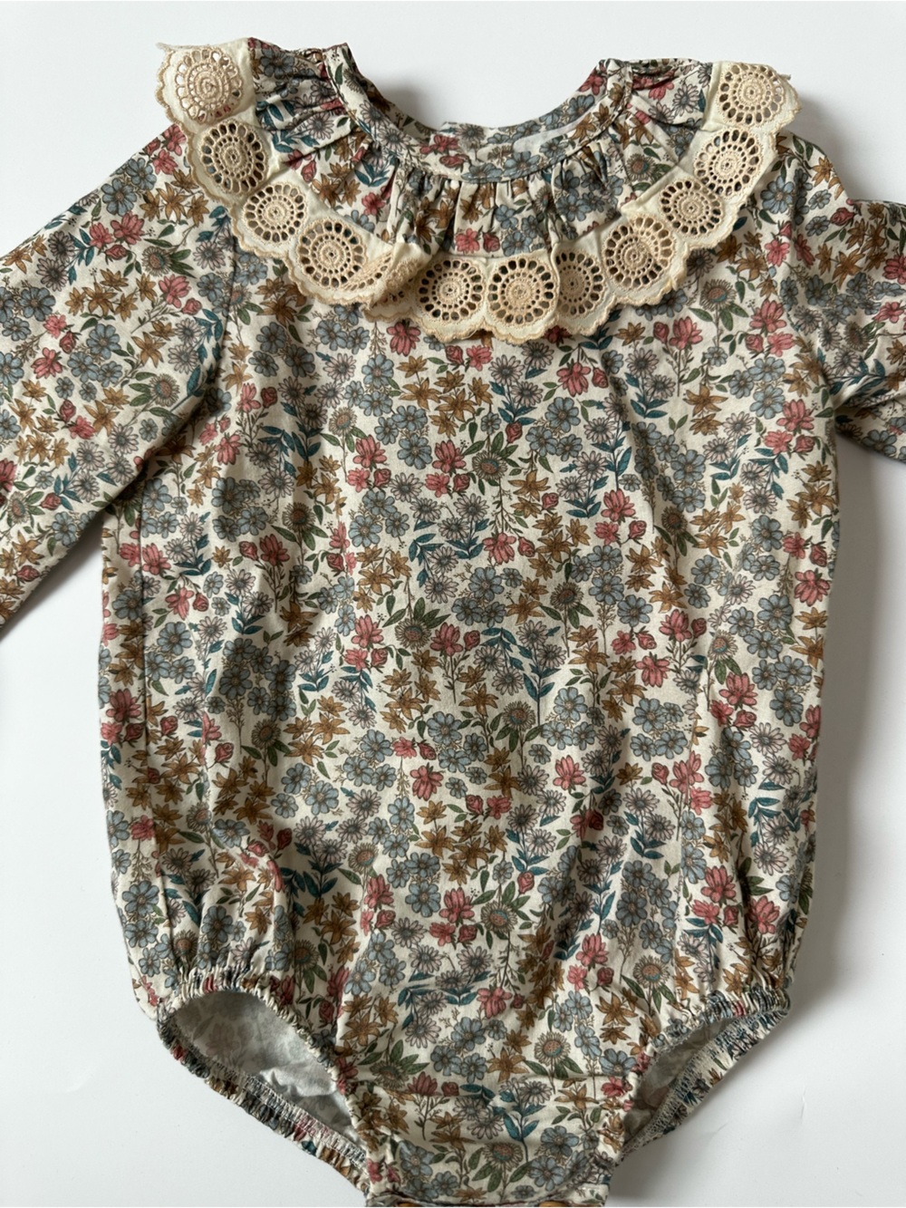 Floral Lace-Collar Baby Bodysuit - Cream Multicolor